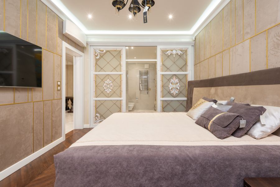 Clean bedroom